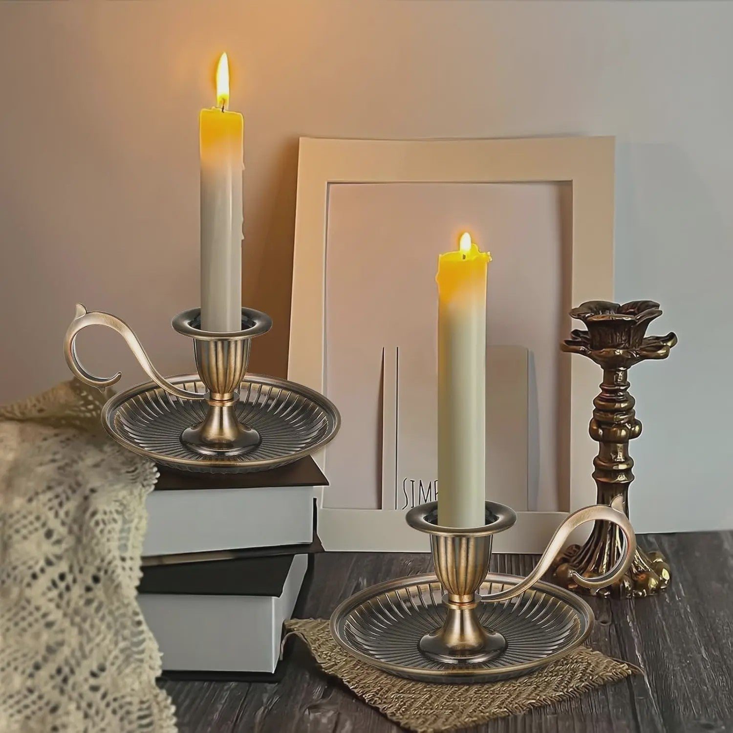 Vintage Metalen Kandelaar met Handvat - Stijlvolle Kaarsenhouder voor Huisdecoratie & Feesten