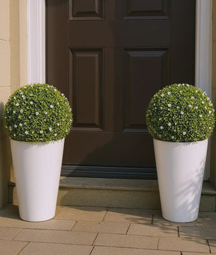 Kunst Buxusbollen met 11 Witte Bloesems - Decoratieve Tuin- en Huisdecoratie