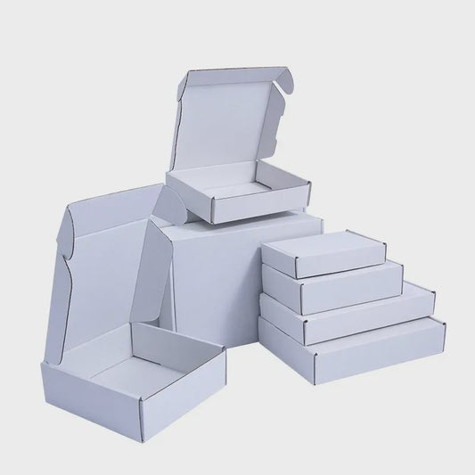 Set van 10/30 Luxe Kartonnen Cadeauboxen - Wit & Bruin, Diverse Maten
