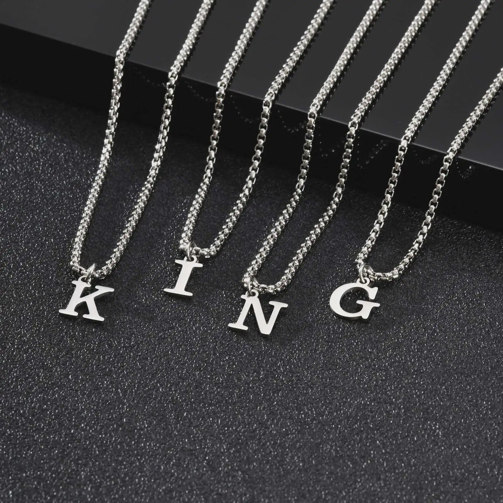 Vnox RVS Letter Ketting Heren - Kies Uw Initiaal - Waterdicht & Minimalistisch