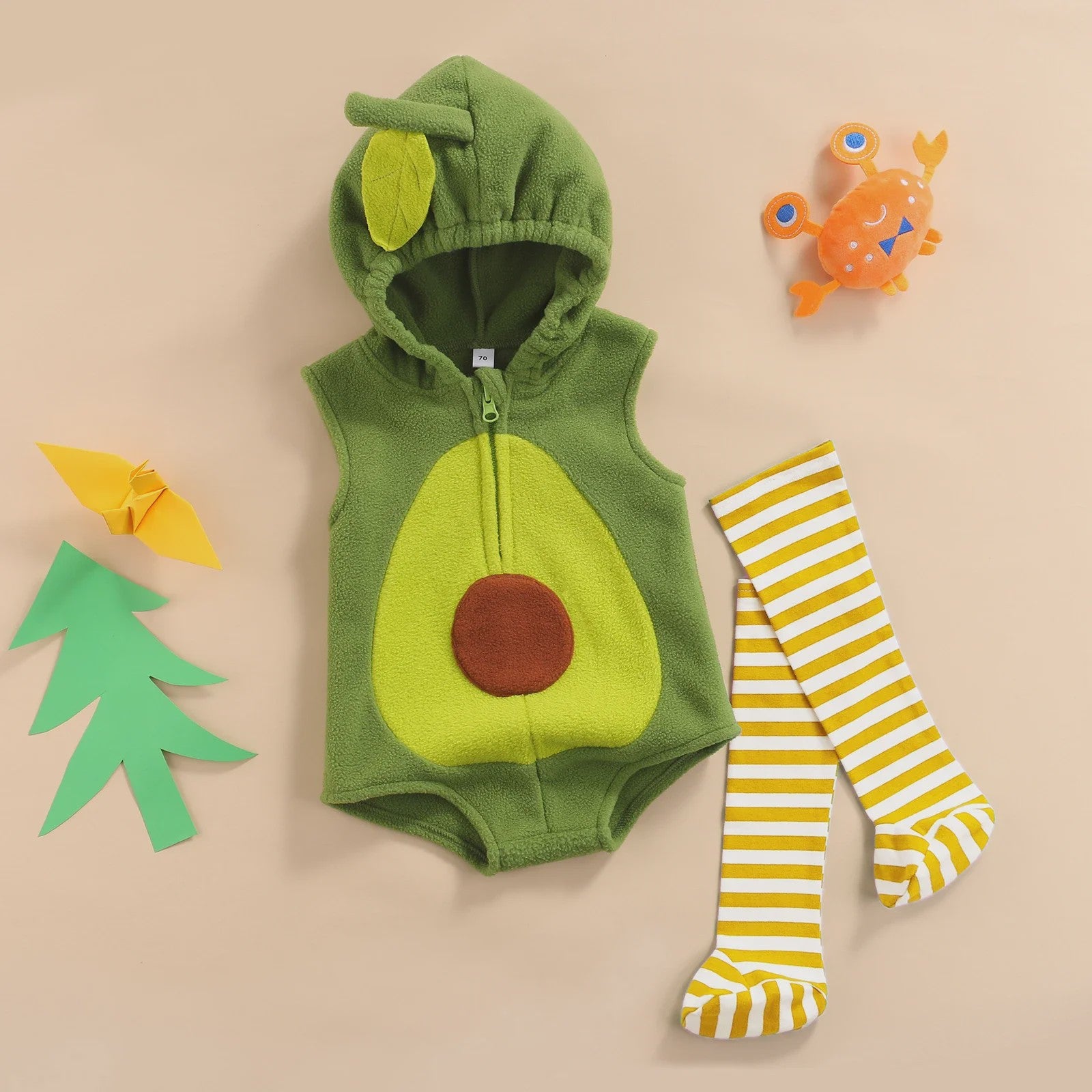 Schattige Avocado Romper met Capuchon en Gestreepte Sokken - Baby Halloween Outfit