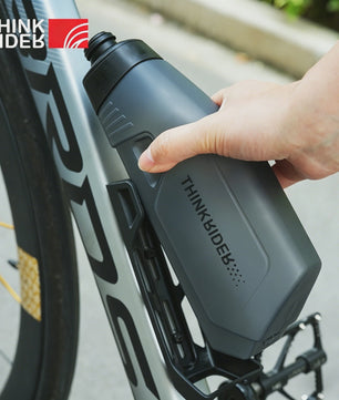 ThinkRider Aerodynamische Fietsbidon 650ml met Framehouder - Lichtgewicht & Snel Drinken