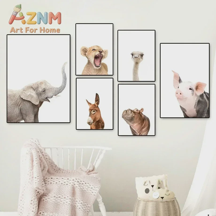 Schattige Safari Dieren Canvas Poster voor Kinderkamer - Olifant, Leeuw, Nijlpaard, Struisvogel, Varken