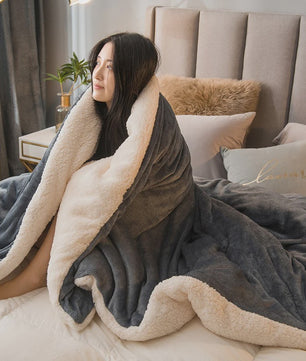 Luxe Dubbelzijdige Wol Pluche Deken - Warm & Comfortabel voor Bed, Bank & Camping