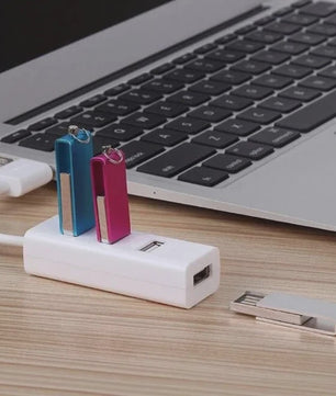 Compacte 4-Poorts USB 2.0 Hub - Vergroot de connectiviteit van je laptop of PC