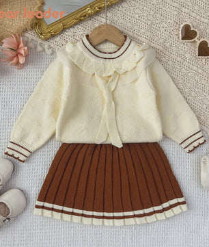 Schattige Gebreide Set: Vest met Kantkraag en Plissé Rok voor Meisjes