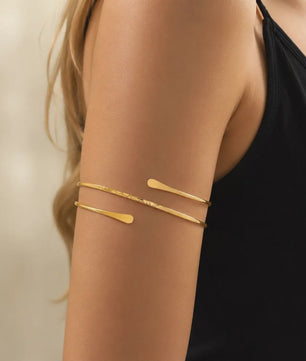 Minimalistische Goudkleurige Bovenarm Armband - Verstelbaar & Statement Juweel voor Dames
