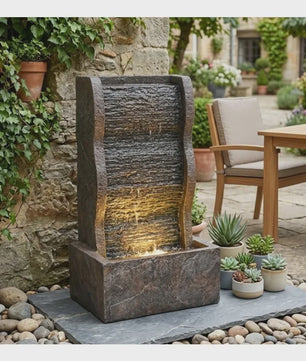 Stijlvolle Buitenfontein met Geïntegreerde Lamp - Polyresin 28.5x20.5x49.5 cm