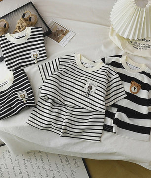Zomer Set Kinderkleding: Gestreept T-shirt met Korte Mouwen en Short