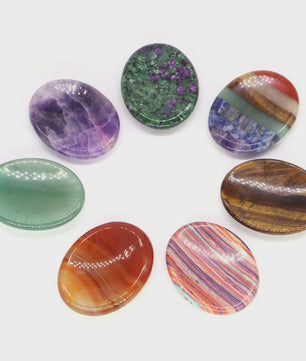 7 Chakra Kristallen Worry Stones - Ovalen Massage & Meditatie Edelstenen (35x45mm)