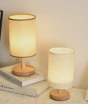 Sfeervolle LED Tafellamp met Houten Basis & Stoffen Kap - Dimbare Nachtlamp USB