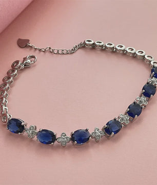 925 Sterling Zilveren Armband met Donkerblauwe Edelstenen - Elegant & Modieus Cadeau