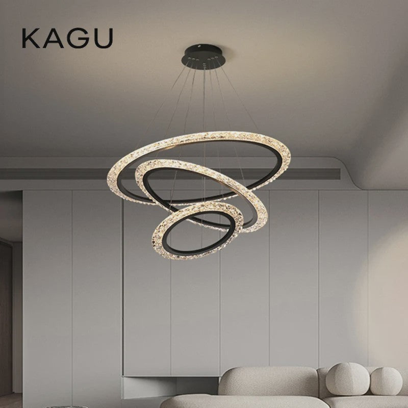 Luxe Gouden LED Ring Hanglamp met Kristaldecoratie - Modern Design Kroonluchter voor Woonkamer & Eetkamer