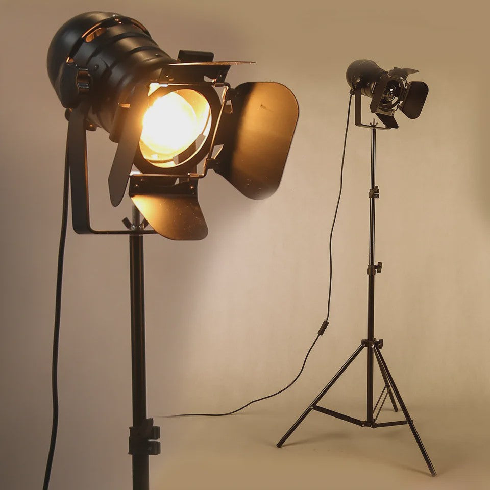 Industriële Tripod Vloerlamp - Retro Studio Verlichting Zwart