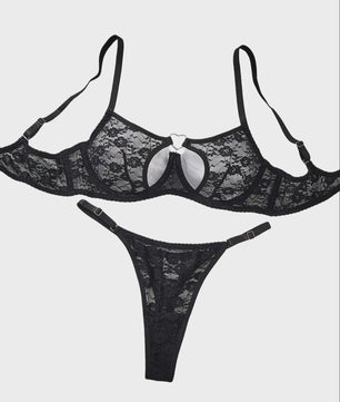 Elegante kanten BH en slip set met hartsluiting - Comfortabel en stijlvol