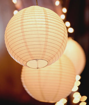 10x Warm Witte LED Lampionnen (6-16 inch) - Chinese Papieren Bol Decoratie voor Feest & Bruiloft