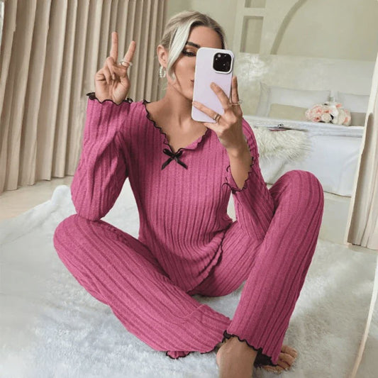 Dames Pyjama Set Ribbel Gebreid met Strikje en Volantrand - Comfortabele Loungewear