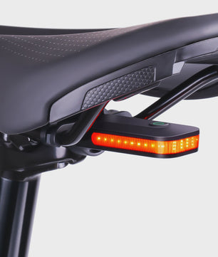 RAVEMEN CL01 Fiets Achterlicht - USB Oplaadbaar, Rem- en Bewegingssensor, 300° Zichtbaarheid