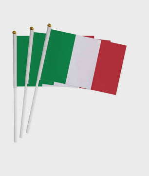 Set van 5 Italiaanse Wapperende Vlaggen op Stok