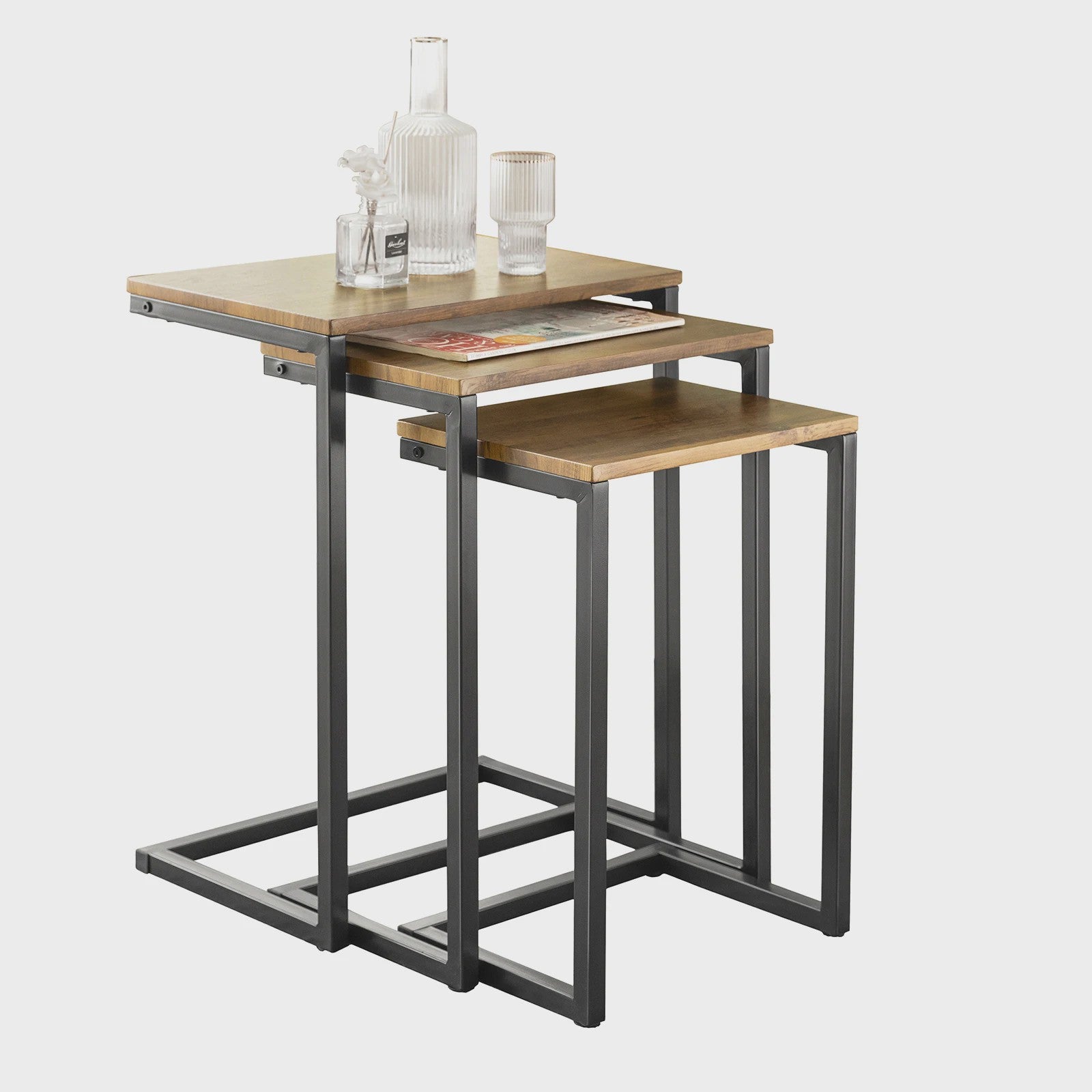 Set van 3 Nesting bijzettafels met Houten Blad en Zwart Metaal Frame
