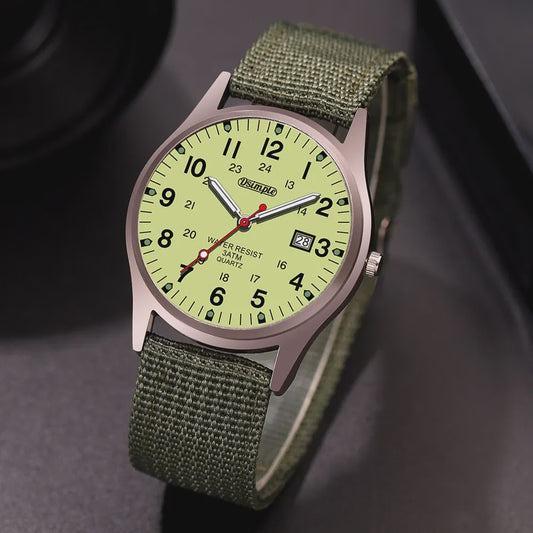 Stijlvol Herenhorloge met Kwarts Uurwerk, Lichtgevende Wijzers en Datum - Militair/Sportief Nylon Band