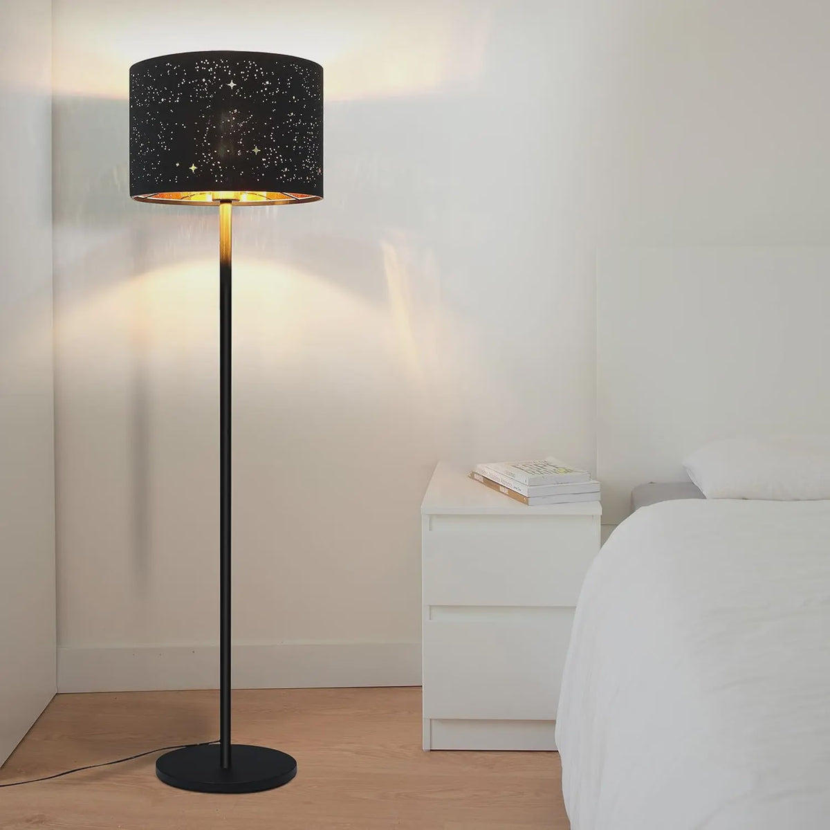 Moderne Sterren Design Vloerlamp - Zwart/Goud - 144cm - E27 Fitting