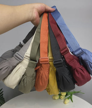 Stijlvolle Nylon Hobo Crossbody Tas voor Dames - Halve Maan Schoudertas, Ideaal voor Reizen en Dagelijks Gebruik