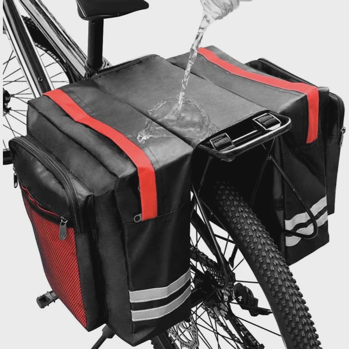 Dubbele Waterdichte Fietstas Achterdrager 30L - Ideaal voor Lange Fietstochten met Reflecterende Details