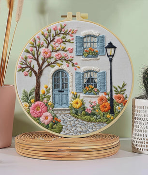Borduurpakket 'De Tuin voor de Deur' - DIY Handwerk Kit 20x20cm