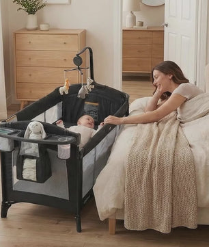 4-in-1 Babybed, Reiswieg, Speelbox & Campingbed met Aankleedkussen