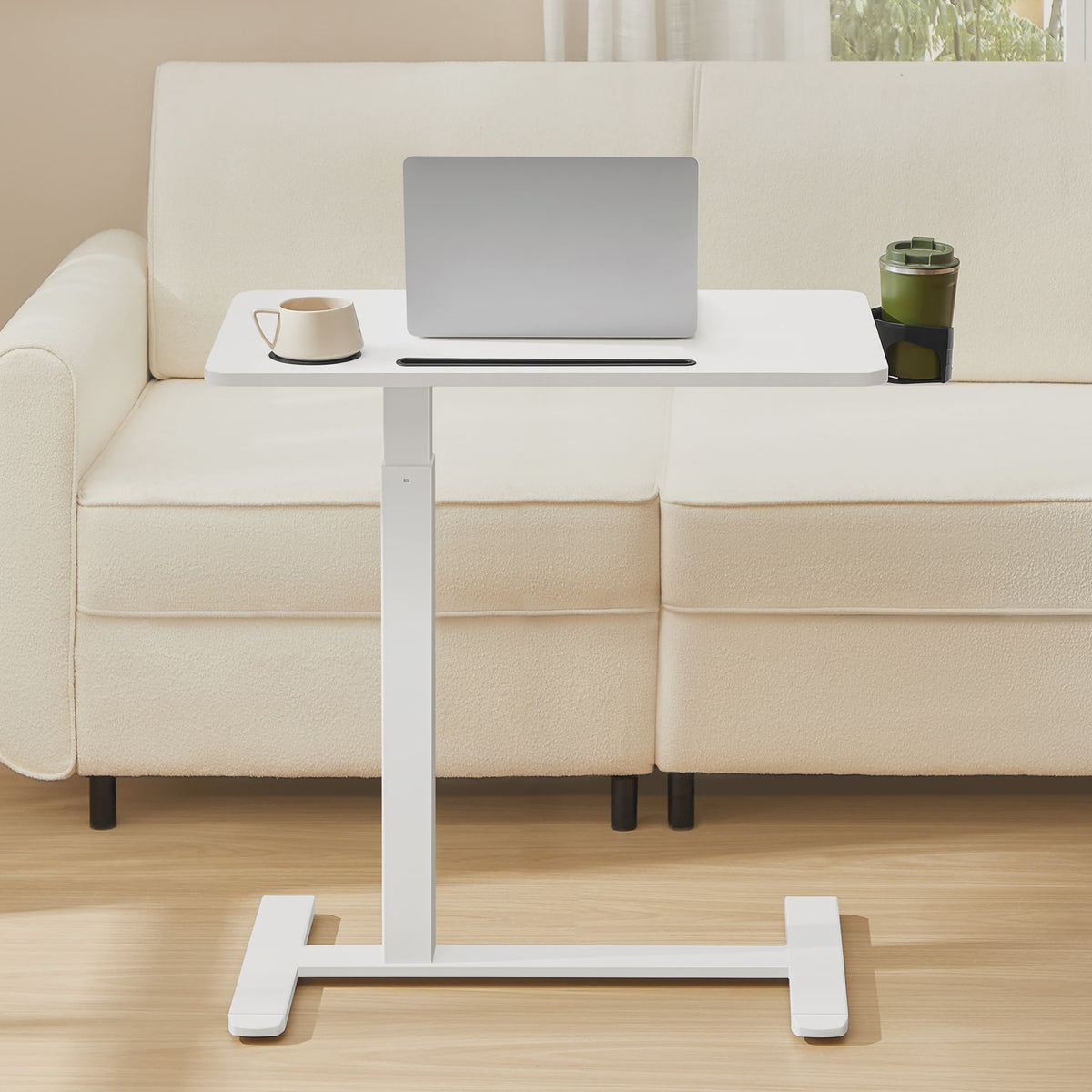 VASAGLE Mobiele bijzettafel met wielen, verstelbare hoogte, 70x40 cm, 2 bekerhouders - Ideaal als laptoptafel of bar