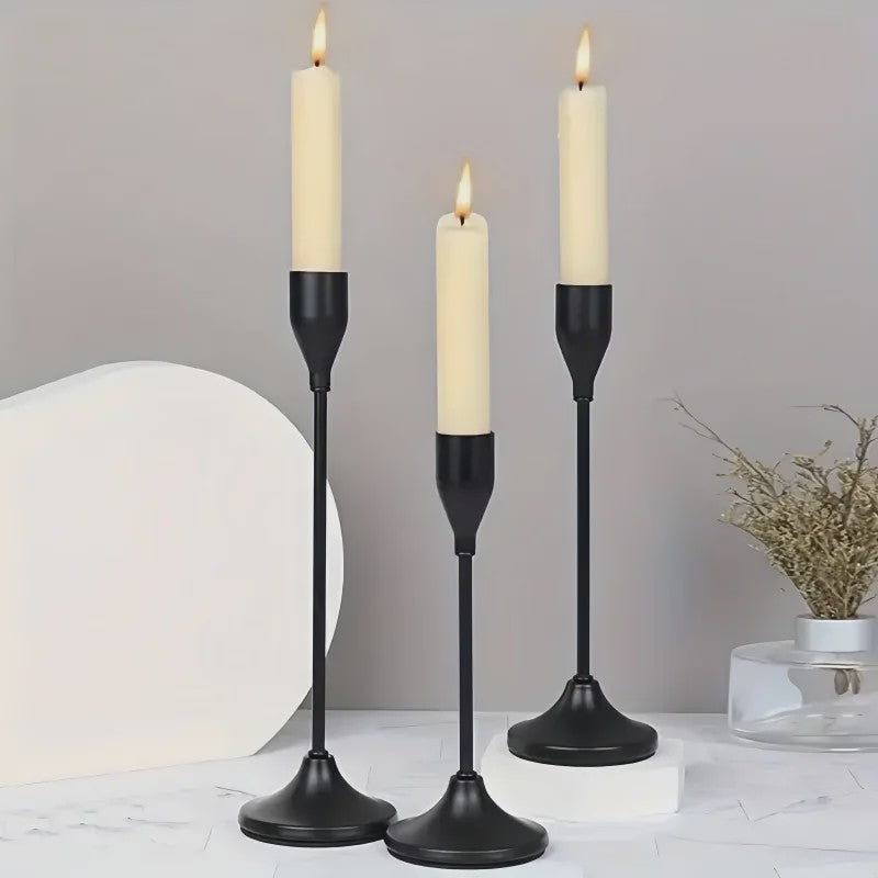 Set Zwarte Kandelaars met Ronde Voet - Scandinavisch Minimalistisch Design
