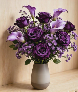 Kunstboeket Paarse Rozen, Calla Lelies & Gipsenkruid - 16 Stuks