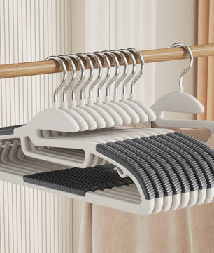 Set van 10 Antislip Kledinghangers - Multifunctioneel & Duurzaam voor Slaapkamer en Kast