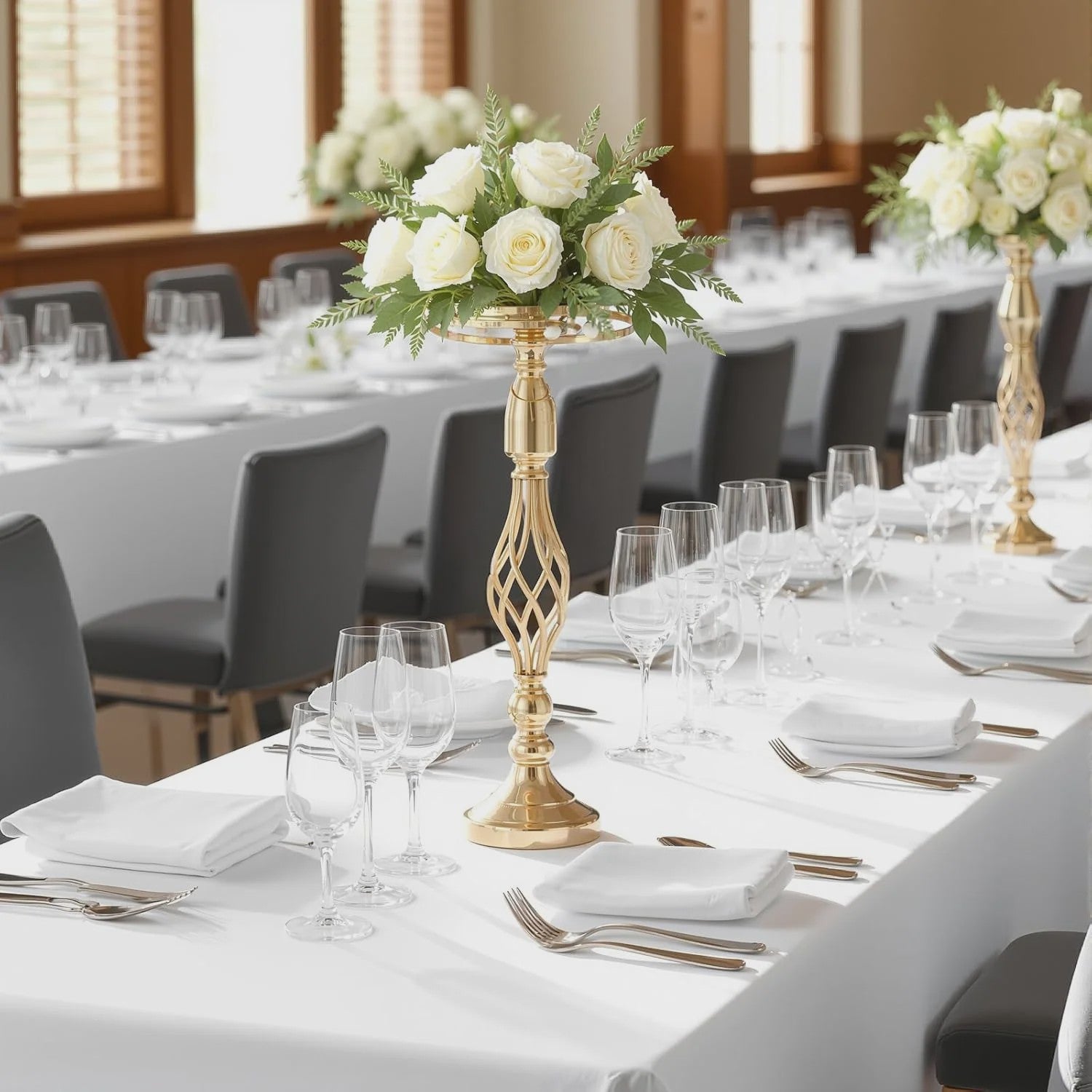 Set van 10 Gouden Metalen Bloemenstandaards - 52 cm Hoog - Stijlvolle Decoratie