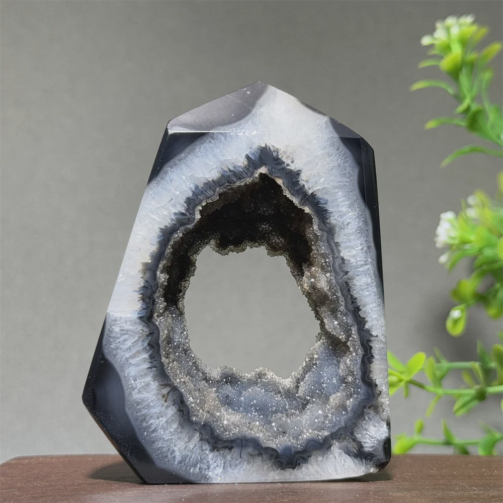 Zwarte Agaat Kristal Geode Obelisk - Natuurlijke Decoratie & Meditatie Steen