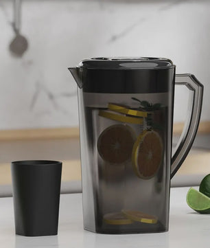 Grote Kunststof Waterkan met Deksel - 1.3L, 2.2L, 3L - Hittebestendig & Valbestendig