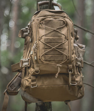 Robuuste Tactische Rugzak 65L - Outdoor, Hiking & Camping - Militaire Stijl