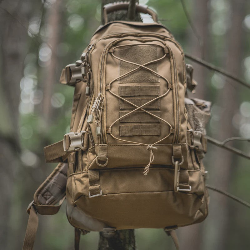 Robuuste Tactische Rugzak 65L - Outdoor, Hiking & Camping - Militaire Stijl