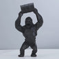 Unieke Gorilla Beeld met Vat - Hars Decoratie voor Woonkamer