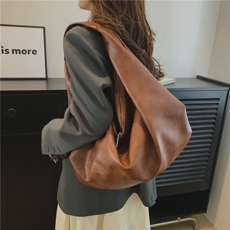Luxe Grote Zwarte Hobo Schoudertas van Zacht PU Leer - Stijlvolle Dames Shopper en Reistote