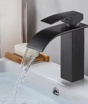 Moderne Waterval Kraan Zwart - RVS Wastafelkraan met Warm & Koud Water