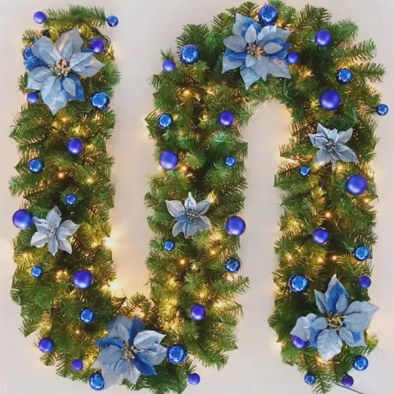 Luxe Kerstguirlande 2.7m met LED Verlichting, Poinsettia en Ballen