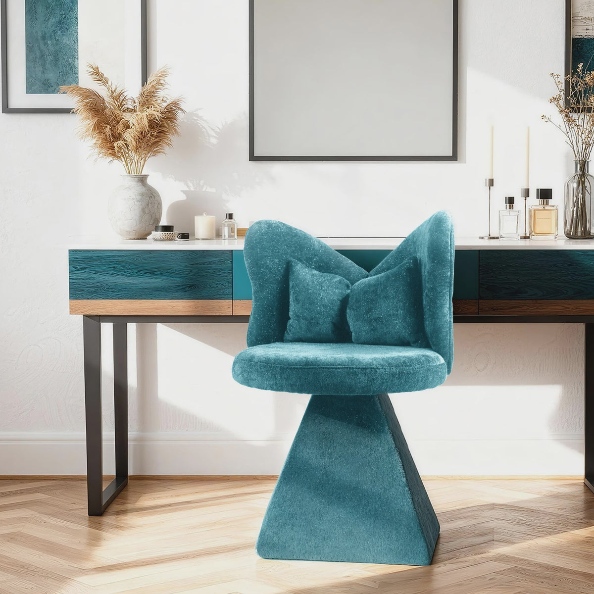 Blauwe Draaibare Kaptafelstoel met Vlinderrug en Luxe Chenille Bekleding