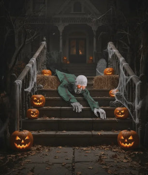 Spookachtige Kruipende Halloween Zombie met Lichtgevende Ogen en Geluid
