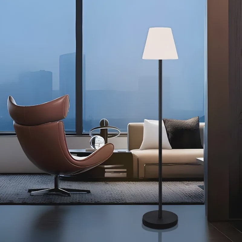 Nordic Minimalistische Staande Lamp met Solar Energie - Sfeervolle Verlichting voor Woonkamer & Slaapkamer