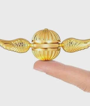 Gouden Snitch Fidget Spinner met Engelenvleugels - Antistress Speelgoed voor Kinderen