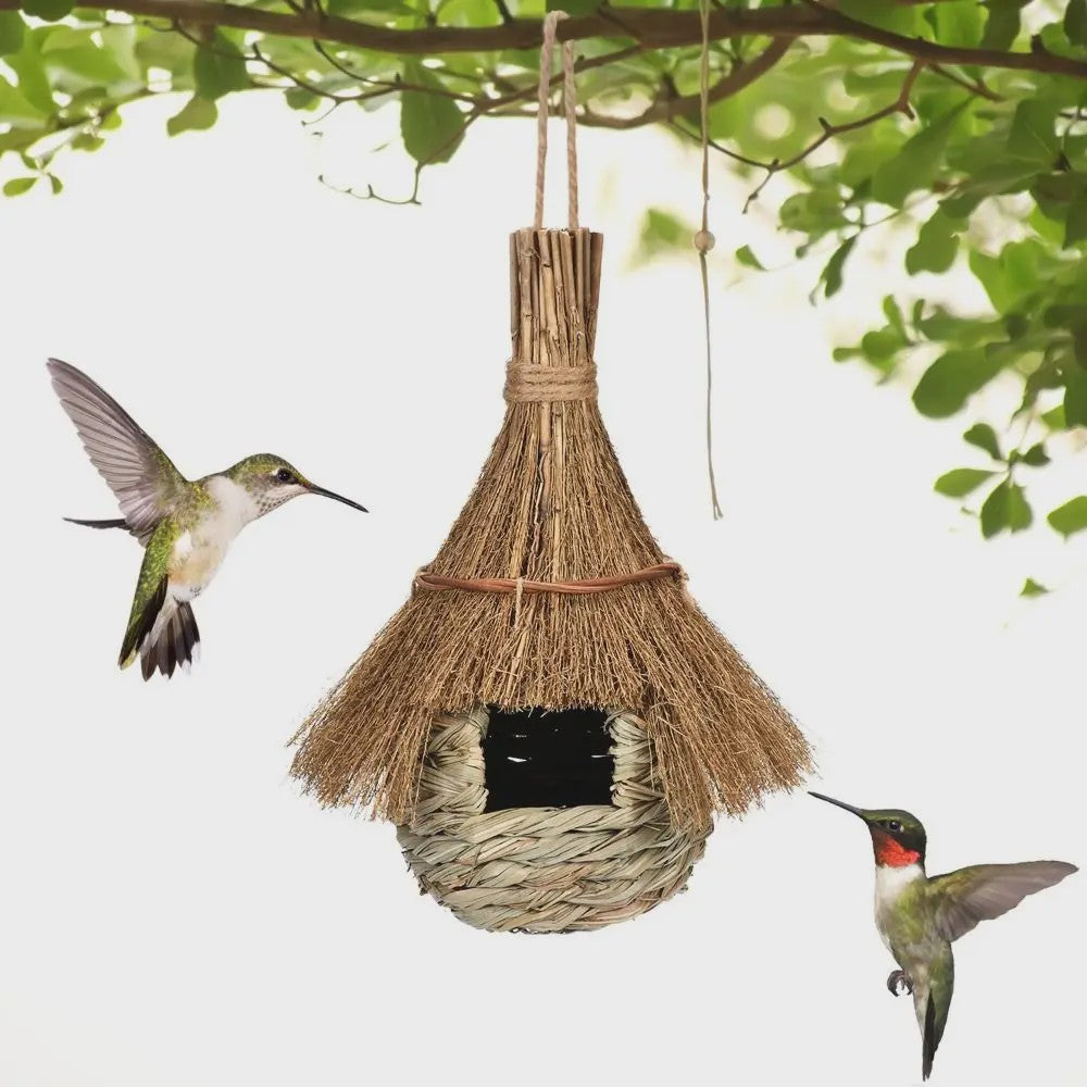 Handgeweven Riet Vogelhuisje - Natuurlijke Stro Nestkast voor Vogels, Weerbestendige Schuilplaats