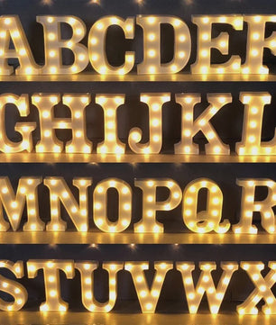 Decoratieve LED Letter & Cijfer Lampen - Creëer Sfeer met Warm Licht