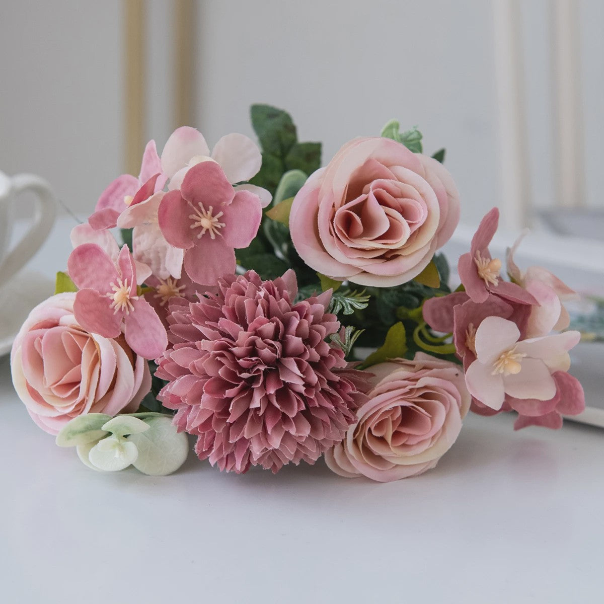 Retro Zijden Bloemenboeket: Vintage Rozen, Hortensia & Pioen voor Bruid & Decoratie